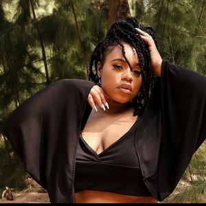 Flounce sleeve surplice crop top